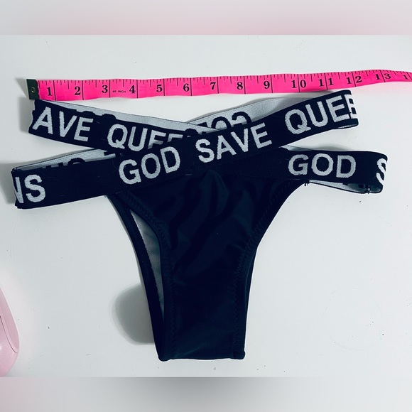God save queens bikini bottoms - Picture 2 of 3